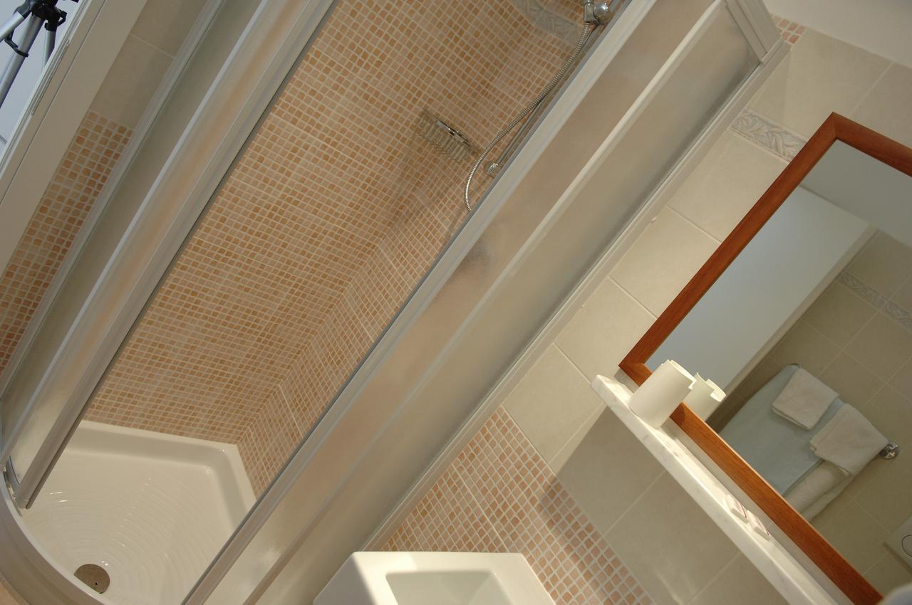 Hotel D'Annunzio Cattolica Eksteriør bilde